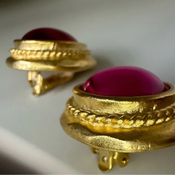 Rare Vintage Gem-Craft Statement Pink Crystal & Gold Signed Clip On Earrings - Picture 4 of 11